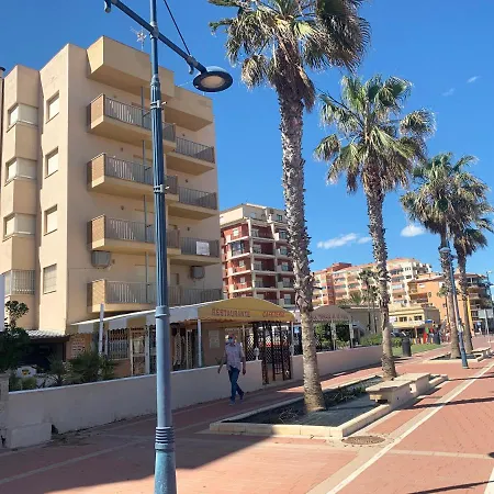 Apartamento Papa Luna Primera Línea 3000 *